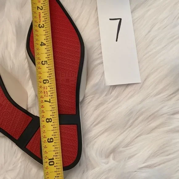 Riveted Off White Crème Gold Pointed Toe Flat Mules Shoes - Picture 17 of 17